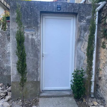 Studio Numero 3 Villeneuve-lès-Avignon Exterior photo