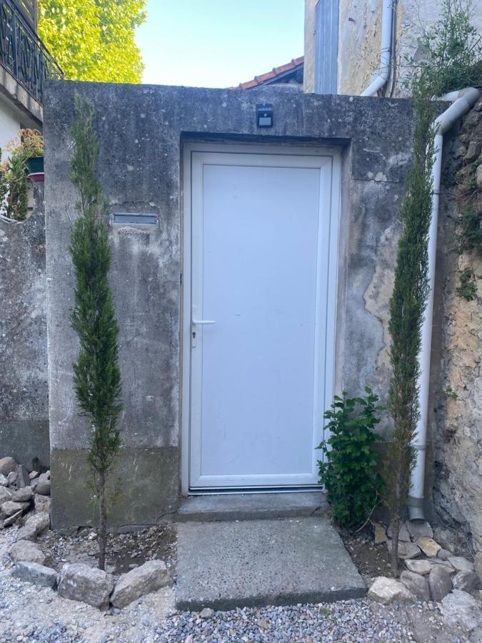 Studio Numero 3 Villeneuve-lès-Avignon Exterior photo